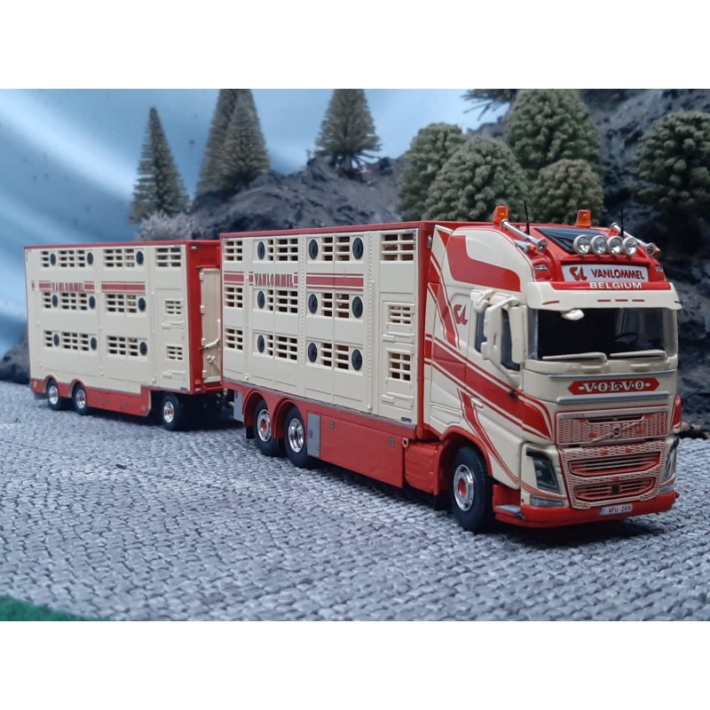 Tekno Volvo FH4 globetrotter XL  J.van Lommel
