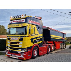 WSI SCANIA R HIGHLINE 6X2 PWT Cargo