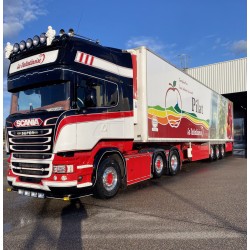 WSI Scania Streamlinie Topline 6X2 LA VALENTINOISE