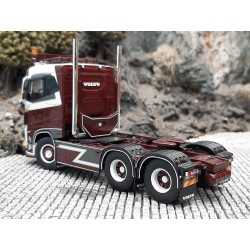 Tekno Volvo FH5 sleeperscab Disez Kergoat