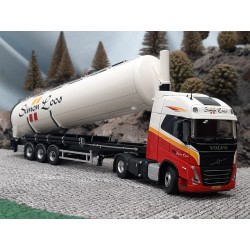 Tekno Volvo FH5 globetrotter XXL Simon Loos