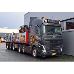 WSI VOLVO FH5 GLOBETROTTER Stone base