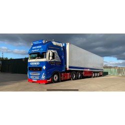 Tekno Volvo FH05 Globetrotter XL Steve Swain
