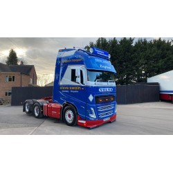 Tekno Volvo FH05 Globetrotter XL Steve Swain