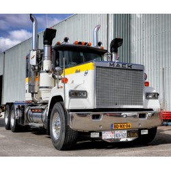Tekno Mack RW Superliner 6x4 Van den Herik
