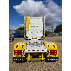 Tekno Volvo FH12 Globetrotter XL Payne - Greek Volvo