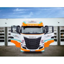 Tekno Iveco S-Way TIP Schwabentruck