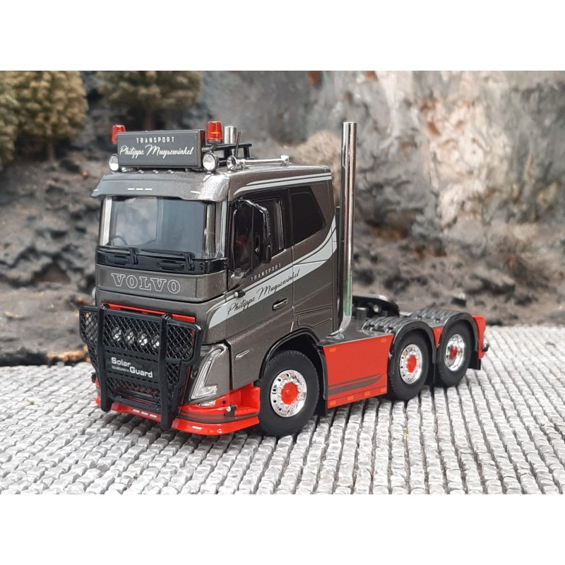 Tekno Volvo FH05 6x2 Philippe Muysewinkel