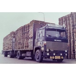 Tekno Scania 111 Plokker Pallets
