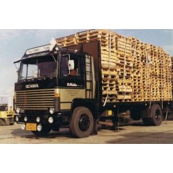Tekno Scania 111 Plokker Pallets
