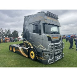 Tekno Scania Next Gen S-serie XXL Berthons