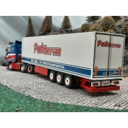 Tekno Volvo FH4 low roof PWT Cargo