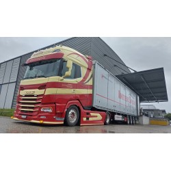 Tekno DAF XG+ Interspan Tschopp