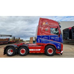Tekno Volvo FH05 Globetrotter XL Hislop, James S