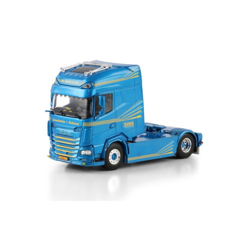 WSI DAF XG+ 4X2 W. PAPE TRANSPORT