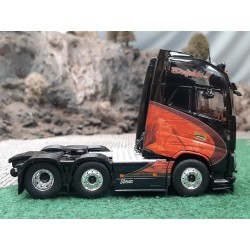 Tekno Volvo FH4 globetrotter XL 6x2 Guldager - Dolphin II