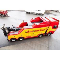 WSI VOLVO FH5 GLOBETROTTER Assistancekåren
