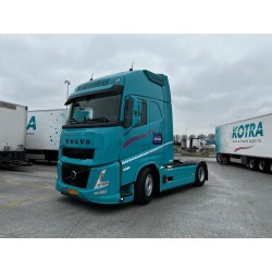 Tekno Volvo FH Aero Globetrotter XL Kotra