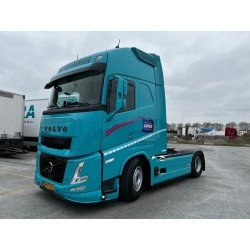 Tekno Volvo FH Aero Globetrotter XL Kotra