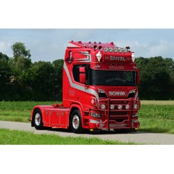 Tekno Scania NGR 530 V8 Weeda - Ferry