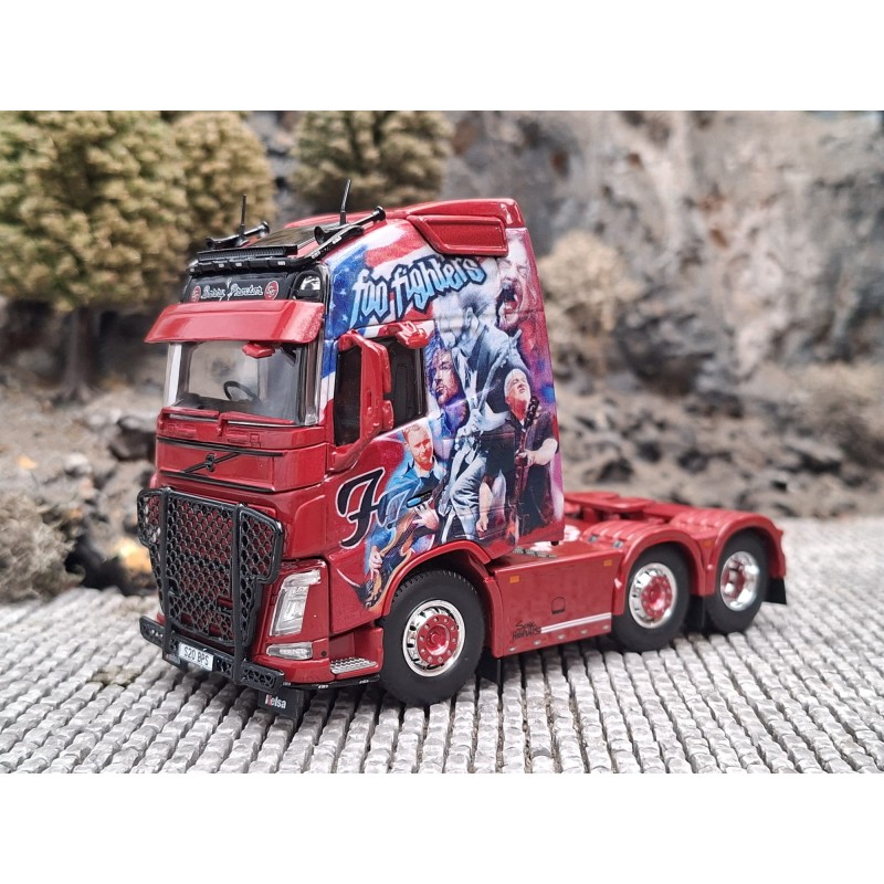 Tekno Volvo FH04 Globetrotter XL Barry Proctor - Foo Fighters