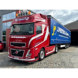 Tekno Volvo Aero Globetrotter XL Peeters
