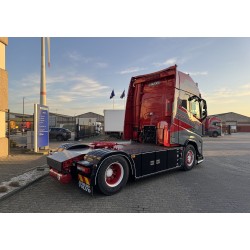 Tekno Volvo FH Aero 500 SL Logistics