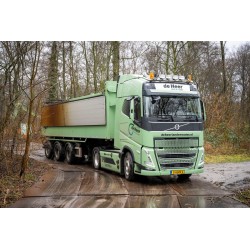 WSI VOLVO FH5 GLOBETROTTER ELECTRIC De Heer land en water