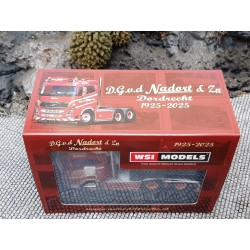 WSI Volvo FH4 low roof 6x2 D.G.vd Nadort & zn