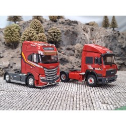 Tekno Iveco Set met Iveco Turbostar 4x2 & Iveco S-Way