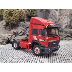 Tekno Iveco Set met Iveco Turbostar 4x2 & Iveco S-Way