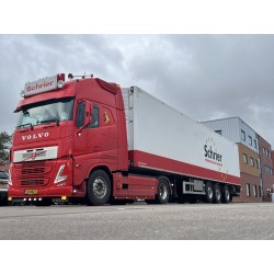 Tekno Volvo FH05 Globetrotter XL Schrier
