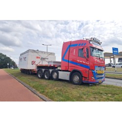 WSI VOLVO FH5 GLOBETROTTER Van der Tol