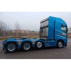 WSI VOLVO FH5 GLOBETROTTER XL Akka Frakt