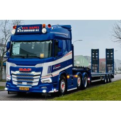 WSI DAF XD SH WITH SKY LIGHTS Ten Napel Verhuur