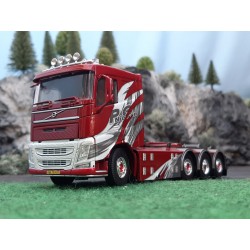 Tekno Volvo FH4 low roof P.O. Nielsen
