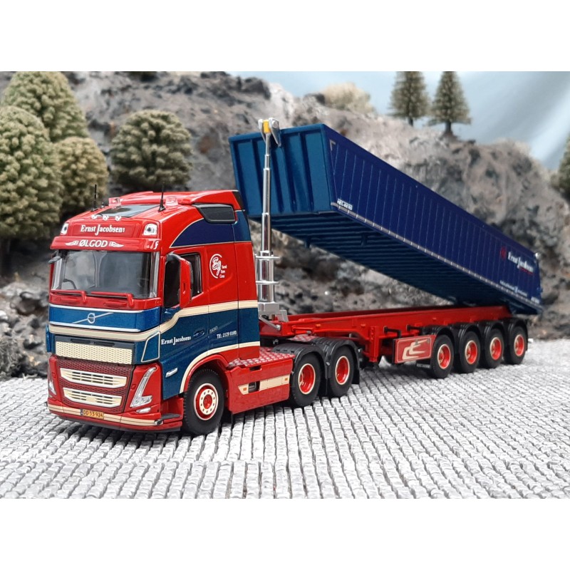 Tekno Volvo FH5 globetrotter 6x2 Ernst Jacobsen