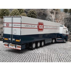 Tekno Volvo FH16 globetrotter Dijco