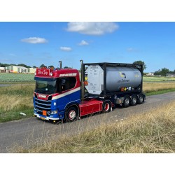Tekno Scania NGS R650 normal cab Alex Top